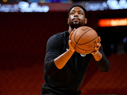 NBA: Miami Heat's Dwyane Wade, Dallas Mavericks' Dirk Nowitzki named as special roster additions for All-Star Game NBA: Miami Heat's Dwyane Wade, Dallas Mavericks' Dirk Nowitzki named as special roster additions for All-Star Game