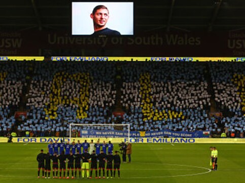 Emiliano Sala: UK air investigators recover body from wreckage of plane carrying missing striker and pilot David Ibbotson Emiliano Sala: UK air investigators recover body from wreckage of plane carrying missing striker and pilot David Ibbotson