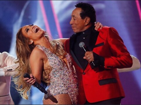 Grammys 2019: Jennifer Lopez's Motown tribute sparks backlash as fans say it 'wasn't her performance to give' Grammys 2019: Jennifer Lopez's Motown tribute sparks backlash as fans say it 'wasn't her performance to give'