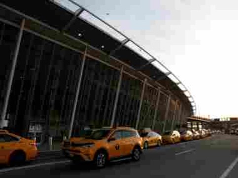 US citizen on way to Pakistan to join LeT arrested at John F Kennedy airport; had told undercover agent he wants to 'shoot people' US citizen on way to Pakistan to join LeT arrested at John F Kennedy airport; had told undercover agent he wants to 'shoot people'