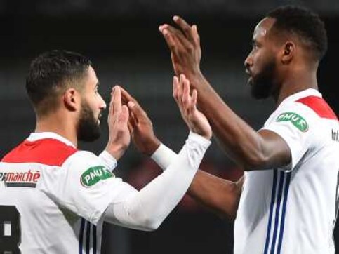 French Cup: Moussa Dembele continues rich vein of form to help Lyon book quarter-final berth at Guingamp's expense French Cup: Moussa Dembele continues rich vein of form to help Lyon book quarter-final berth at Guingamp's expense