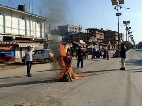 Manipur fears return of insurgency as opposition to citizenship bill grows among natives dismayed at being outnumbered Manipur fears return of insurgency as opposition to citizenship bill grows among natives dismayed at being outnumbered