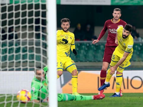 Serie A: Roma punish bottom-placed Chievo to leapfrog city rivals Lazio into fourth position Serie A: Roma punish bottom-placed Chievo to leapfrog city rivals Lazio into fourth position