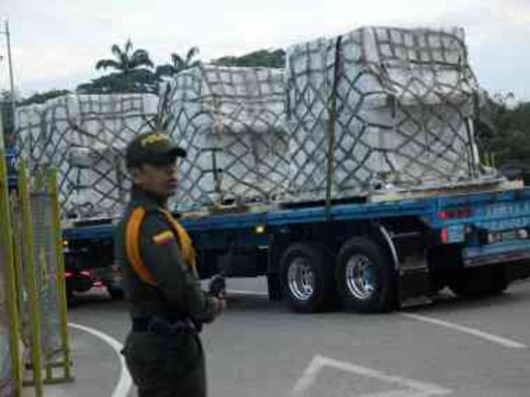 US military planes land in Colombian town near Venezuela border with 180 tons of humanitarian aid US military planes land in Colombian town near Venezuela border with 180 tons of humanitarian aid