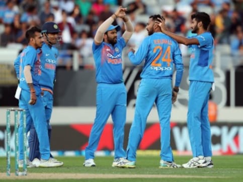 India vs New Zealand: Visiting bowlers' display biggest positive from 2nd T20I as Rohit Sharma impresses with bat and tactics India vs New Zealand: Visiting bowlers' display biggest positive from 2nd T20I as Rohit Sharma impresses with bat and tactics