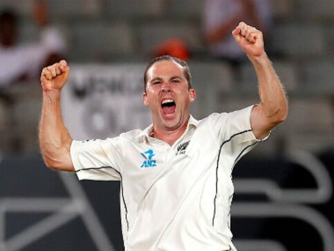New Zealand leg-spinner Todd Astle confirms retirement from first-class cricket to focus on limited-overs formats New Zealand leg-spinner Todd Astle confirms retirement from first-class cricket to focus on limited-overs formats