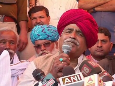 Gujjar community calls off quota stir after Rajasthan govt's written assurance of support, if bill faces legal hurdles Gujjar community calls off quota stir after Rajasthan govt's written assurance of support, if bill faces legal hurdles