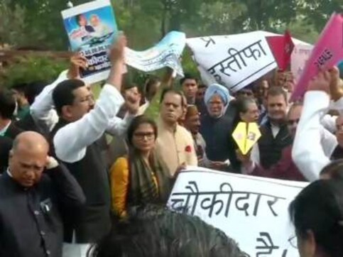 Congress stages protests outside Parliament over Rafale deal, MPs seen carrying paper planes in demonstration Congress stages protests outside Parliament over Rafale deal, MPs seen carrying paper planes in demonstration