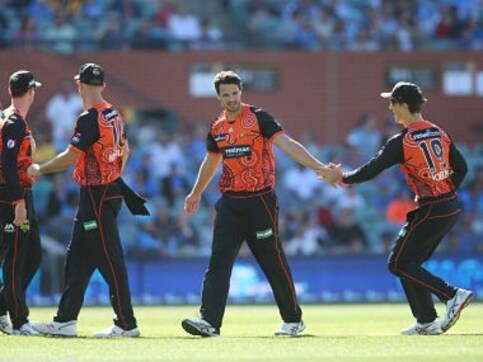 Nathan Coulter-Nile suffers 'bad bout of vertigo' during BBL clash against Adelaide Strikers, taken to hospital Nathan Coulter-Nile suffers 'bad bout of vertigo' during BBL clash against Adelaide Strikers, taken to hospital