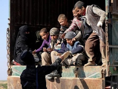 Islamic State faces defeat in Syria after US-backed SDF operations; withdrawal of American troops spells uncertainty for region Islamic State faces defeat in Syria after US-backed SDF operations; withdrawal of American troops spells uncertainty for region