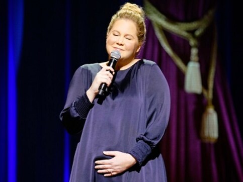 Growing review: Amy Schumer’s new stand-up special on Netflix relies more on shock value than solid content Growing review: Amy Schumer’s new stand-up special on Netflix relies more on shock value than solid content