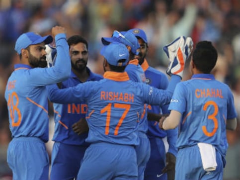 India vs Australia: Hosts look to test themselves in final ODI before World Cup; upbeat Aussies hope to snap series-losing run in Delhi India vs Australia: Hosts look to test themselves in final ODI before World Cup; upbeat Aussies hope to snap series-losing run in Delhi