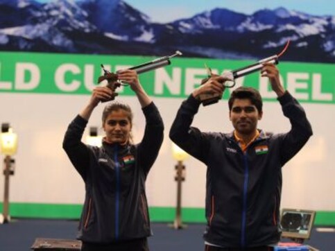 Asian Airgun Championship: India's Manu Bhaker, Saurabh Chaudhary win gold medal in 10m air pistol mixed team event Asian Airgun Championship: India's Manu Bhaker, Saurabh Chaudhary win gold medal in 10m air pistol mixed team event