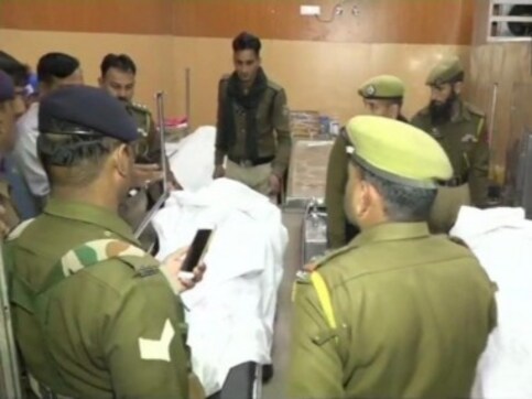 CRPF jawan kills three soldiers using service rifle 'after quarrel' at Battal Ballian camp, in critical state after shooting self CRPF jawan kills three soldiers using service rifle 'after quarrel' at Battal Ballian camp, in critical state after shooting self