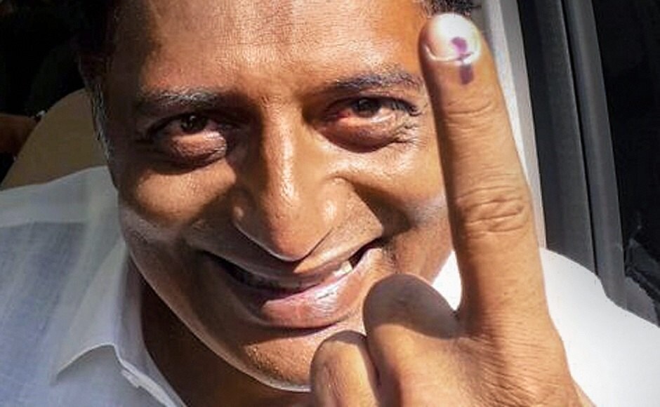 Actor and Bengaluru Central independent candidate Prakash Raj casted his vote on 18 April. PTI Actor and Bengaluru Central independent candidate Prakash Raj casted his vote on 18 April. PTI
