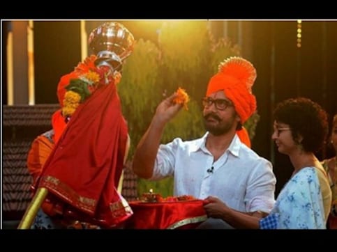 Gudi Padwa 2019: Amitabh Bachchan, Madhuri Dixit, Aamir Khan wish fans on auspicious occasion Gudi Padwa 2019: Amitabh Bachchan, Madhuri Dixit, Aamir Khan wish fans on auspicious occasion