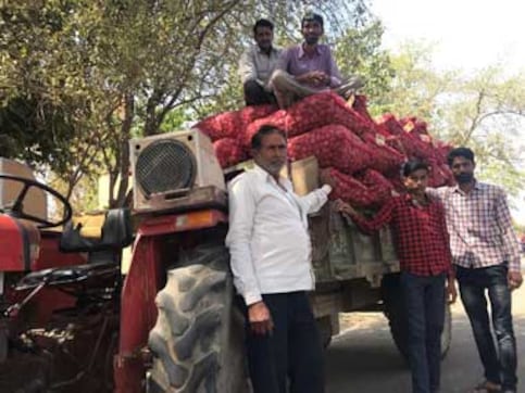 In Rajasthan, Congress faces farmers' ire over delay in loan waivers; risks conceding ground to BJP earned in 2018 In Rajasthan, Congress faces farmers' ire over delay in loan waivers; risks conceding ground to BJP earned in 2018