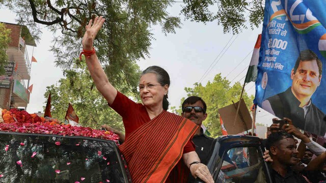 National Herald case: Enforcement Directorate asks Sonia Gandhi to depose late July