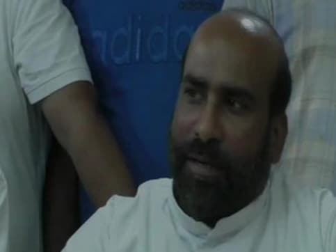 Father Anthony, close aide of rape accused Franco Mulakkal, claims misappropriation of money seized from his Jalandhar residence Father Anthony, close aide of rape accused Franco Mulakkal, claims misappropriation of money seized from his Jalandhar residence