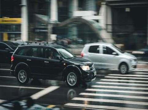 Nifty driving tips that may actually save your life Nifty driving tips that may actually save your life