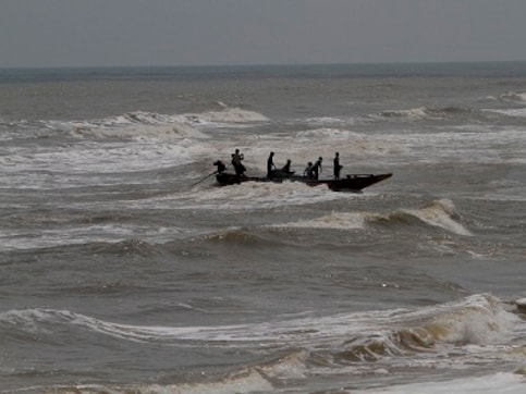 Cyclone Fani Latest updates: Women in advanced stages of pregnancy shifted to hospitals in Odisha; Modi's Chaibasa rally postponed Cyclone Fani Latest updates: Women in advanced stages of pregnancy shifted to hospitals in Odisha; Modi's Chaibasa rally postponed