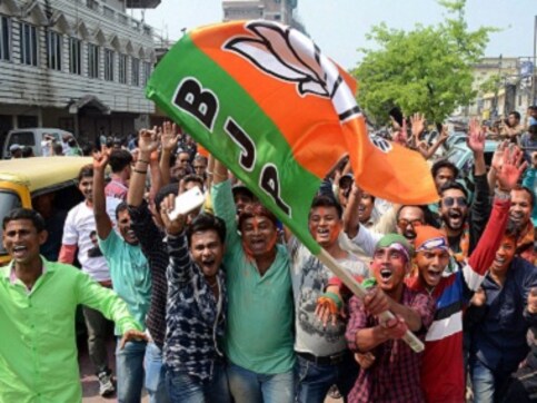 Lok Sabha election results 2019: NDA all set to return to power as Narendra Modi wave sweeps most of India, alliance ahead in 292 seats Lok Sabha election results 2019: NDA all set to return to power as Narendra Modi wave sweeps most of India, alliance ahead in 292 seats