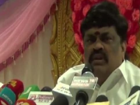 Kamal Haasan's tongue should be cut off for remark on Nathuram Godse, says AIADMK leader Kamal Haasan's tongue should be cut off for remark on Nathuram Godse, says AIADMK leader
