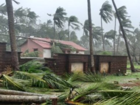 Toll in Cyclone Fani rises to 64, Puri suffers 39 fatalities; govt estimates extensive damage to power infrastructure, kutcha houses Toll in Cyclone Fani rises to 64, Puri suffers 39 fatalities; govt estimates extensive damage to power infrastructure, kutcha houses
