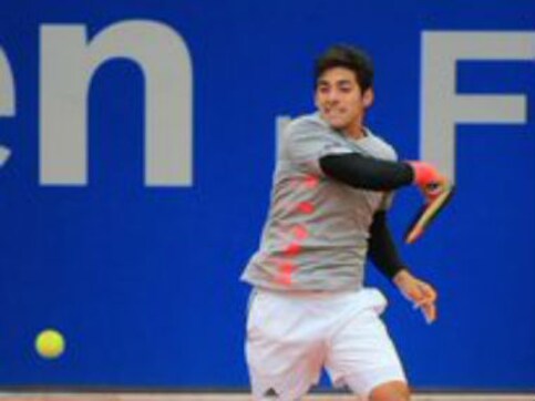 Munich Open: Cristian Garin upsets third seed Marco Cecchinato in straight sets to reach his third ATP final of season Munich Open: Cristian Garin upsets third seed Marco Cecchinato in straight sets to reach his third ATP final of season