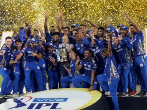 IPL 2019 Final, MI vs CSK: Jasprit Bumrah and Mumbai's never-say-die attitude took them to record 4th title IPL 2019 Final, MI vs CSK: Jasprit Bumrah and Mumbai's never-say-die attitude took them to record 4th title