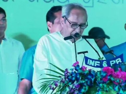 Narendra Modi congratulates Naveen Patnaik as BJD chief takes oath as Odisha Chief Minister for 5th consecutive term Narendra Modi congratulates Naveen Patnaik as BJD chief takes oath as Odisha Chief Minister for 5th consecutive term