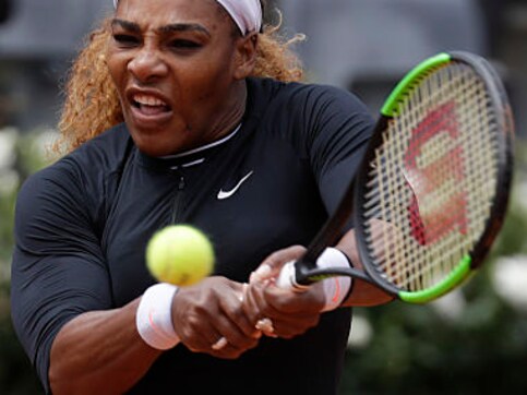 Italian Open: Serena Williams eases past qualifier Rebecca Petersen to notch up victory on return from injury Italian Open: Serena Williams eases past qualifier Rebecca Petersen to notch up victory on return from injury