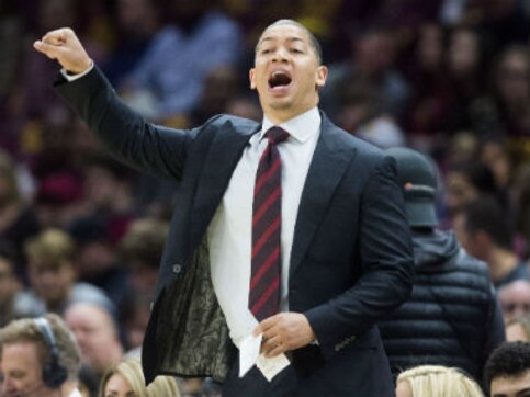 NBA: Los Angeles Lakers eye former Cleveland Cavaliers boss Tyronn Lue as new head coach, say reports NBA: Los Angeles Lakers eye former Cleveland Cavaliers boss Tyronn Lue as new head coach, say reports