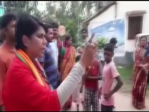 'Will drag them from home and beat them like dogs': BJP candidate Bharati Ghosh's threat to TMC workers 'Will drag them from home and beat them like dogs': BJP candidate Bharati Ghosh's threat to TMC workers
