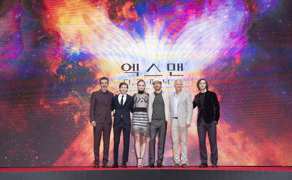 The cast of Dark Phoenix with director Simon Kinberg and producer Hutch Parker The cast of Dark Phoenix with director Simon Kinberg and producer Hutch Parker