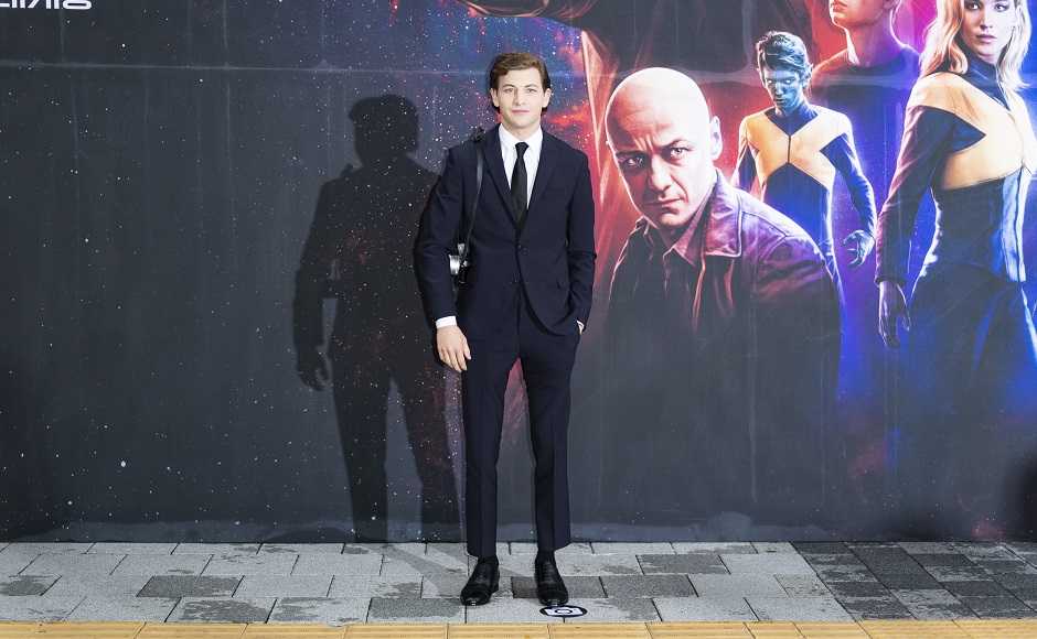 Tye Sheridan plays Cyclops Tye Sheridan plays Cyclops