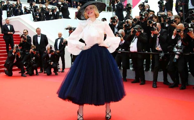Elle Fanning in Christian Dior. Image from Twitter @APEntertainment Elle Fanning in Christian Dior. Image from Twitter @APEntertainment