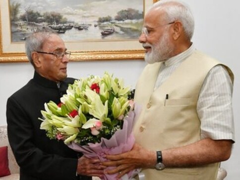 Narendra Modi seeks Pranab Mukherjee blessings, says it's always an 'enriching experience' to meet the former president Narendra Modi seeks Pranab Mukherjee blessings, says it's always an 'enriching experience' to meet the former president