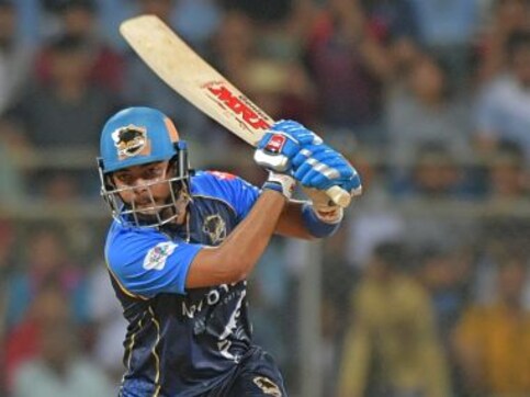 T20 Mumbai League 2019: Prithvi Shaw stars in North Mumbai Panthers' win over Sobo Supersonics in final to clinch title T20 Mumbai League 2019: Prithvi Shaw stars in North Mumbai Panthers' win over Sobo Supersonics in final to clinch title
