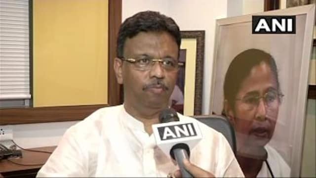 Kolkata mayor accuses BJP of acting like ‘terrorist organisation’; saffron party claims TMC trying to turn West Bengal into Pakistan Kolkata mayor accuses BJP of acting like ‘terrorist organisation’; saffron party claims TMC trying to turn West Bengal into Pakistan