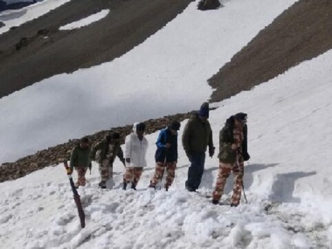 ITBP DG visits Lipulekh pass ahead of Kailash Mansarovar pilgrimage, requests visitors to keep mountains clean ITBP DG visits Lipulekh pass ahead of Kailash Mansarovar pilgrimage, requests visitors to keep mountains clean