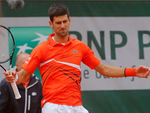 French Open 2019: Novak Djokovic's semi-final clash with Dominic Thiem suspended due to rain; match to continue on Saturday French Open 2019: Novak Djokovic's semi-final clash with Dominic Thiem suspended due to rain; match to continue on Saturday