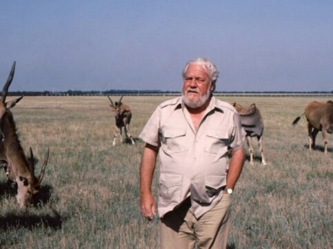 Reading Gerald Durrell: How a boy on an idyllic Greek island inspired generations of nature-lovers, readers Reading Gerald Durrell: How a boy on an idyllic Greek island inspired generations of nature-lovers, readers