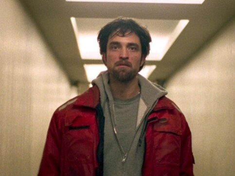 The Batman: Robert Pattinson's performance in Good Time reportedly won him the role over Nicholas Hoult The Batman: Robert Pattinson's performance in Good Time reportedly won him the role over Nicholas Hoult