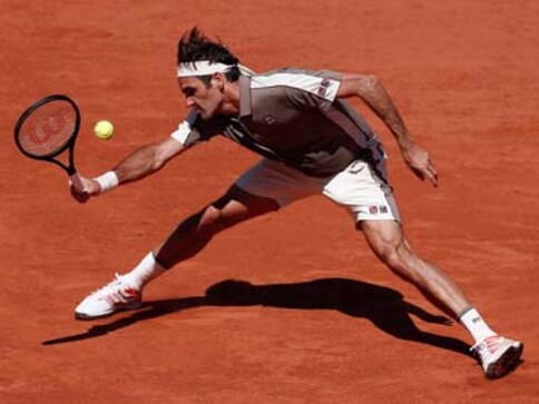 French Open 2019, men's singles round-up: Roger Federer, Rafael Nadal breeze into quarters; Stan Wawrinka bests Stefanos Tsitsipas in marathon five-setter French Open 2019, men's singles round-up: Roger Federer, Rafael Nadal breeze into quarters; Stan Wawrinka bests Stefanos Tsitsipas in marathon five-setter
