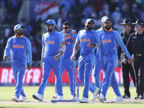India vs West Indies, ICC Cricket World Cup 2019: Twitterati hail MS Dhoni's catch, clinical Indian performance at Old Trafford India vs West Indies, ICC Cricket World Cup 2019: Twitterati hail MS Dhoni's catch, clinical Indian performance at Old Trafford