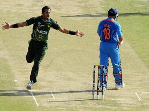 India vs Pakistan, ICC Cricket World Cup 2019: Venkatesh Prasad's five-for at Old Trafford to Wahab Riaz's fiery spell in Mohali, top 10 bowling spells India vs Pakistan, ICC Cricket World Cup 2019: Venkatesh Prasad's five-for at Old Trafford to Wahab Riaz's fiery spell in Mohali, top 10 bowling spells