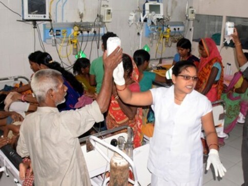 54 children dead in Bihar's Muzaffarpur due to Acute Encephalitis Syndrome; 137 hospitalised with symptoms 54 children dead in Bihar's Muzaffarpur due to Acute Encephalitis Syndrome; 137 hospitalised with symptoms