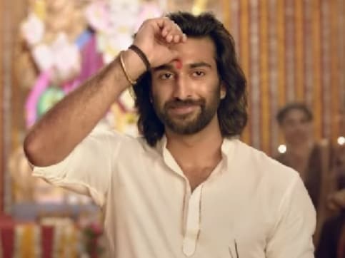 Udhal Ho teaser: In new Malaal song, Meezaan Jaaferi and Sharmin Segal get festive Udhal Ho teaser: In new Malaal song, Meezaan Jaaferi and Sharmin Segal get festive