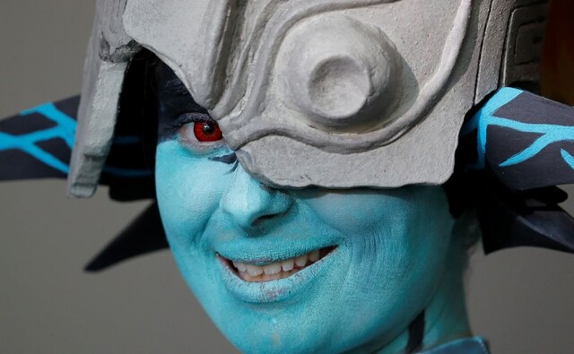 Yet another attendee in cosplay poses for a photograph upon arriving at the convention on Day 2. Fans dressed up as popular characters such as Valkyrie, Batman, Cersei Lannister, The Joker and more at the 2019 festival. Reuters/ Mike Blake Yet another attendee in cosplay poses for a photograph upon arriving at the convention on Day 2. Fans dressed up as popular characters such as Valkyrie, Batman, Cersei Lannister, The Joker and more at the 2019 festival. Reuters/ Mike Blake